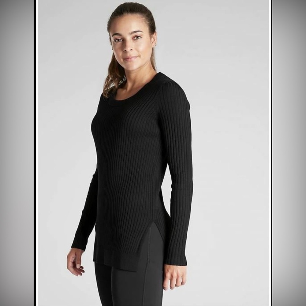 Athleta Lincoln Park Ribbed Stretch Black Sweater Size M